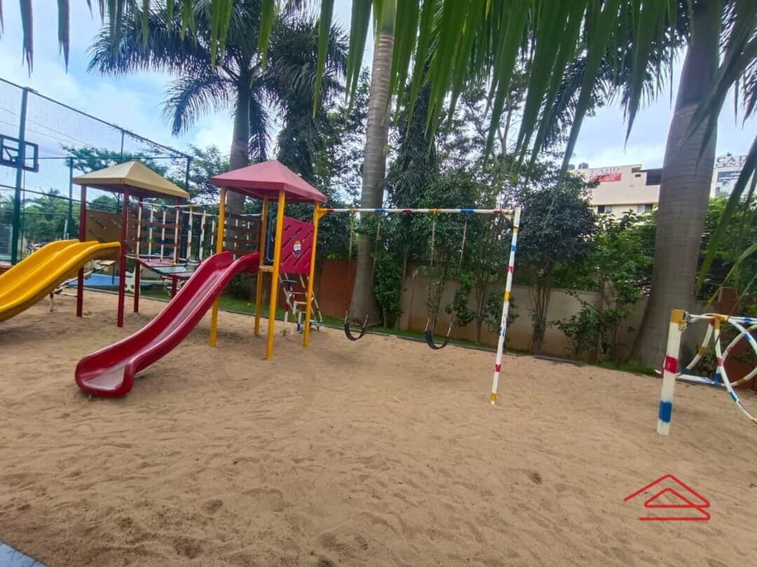 Project: KidsPlayArea