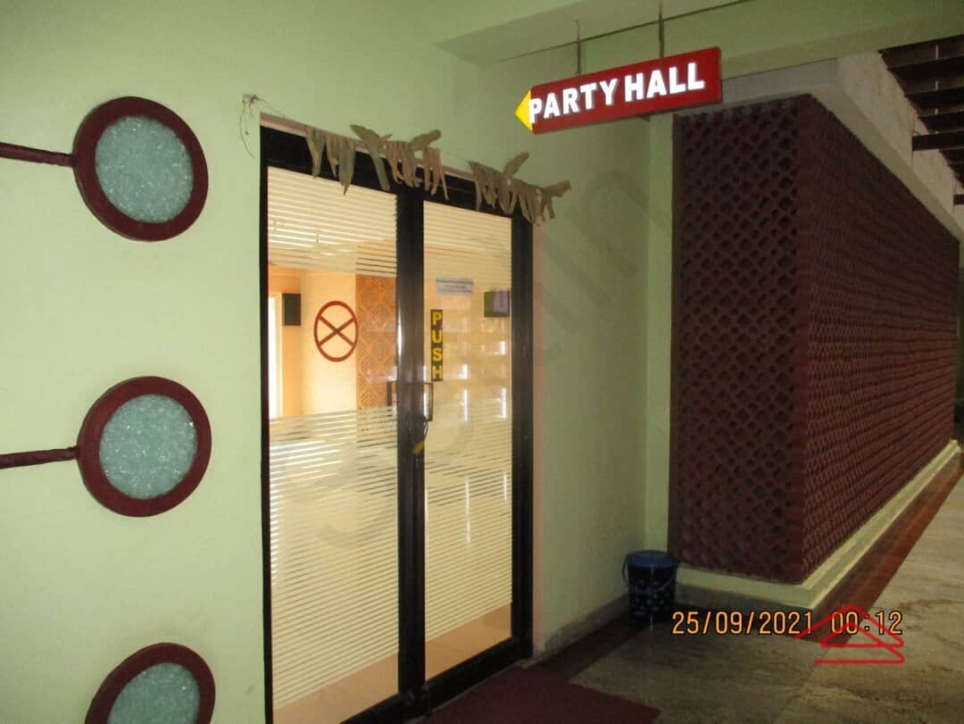 Project: PartyHall