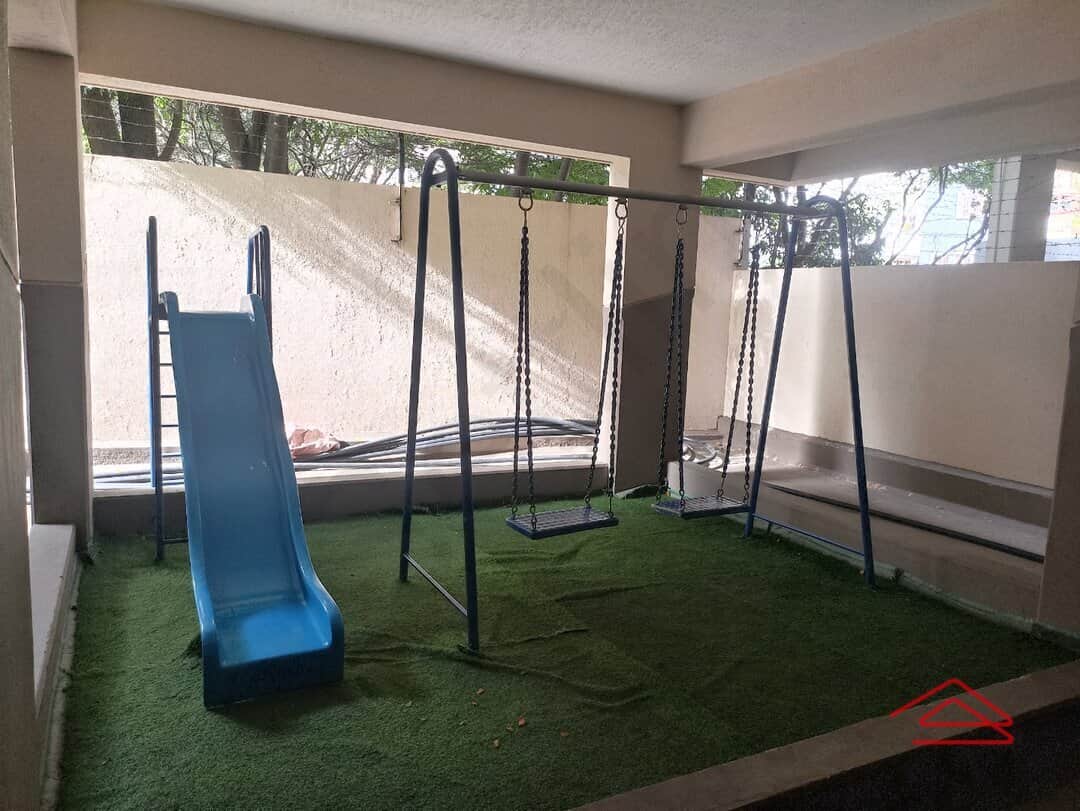 Project: KidsPlayArea