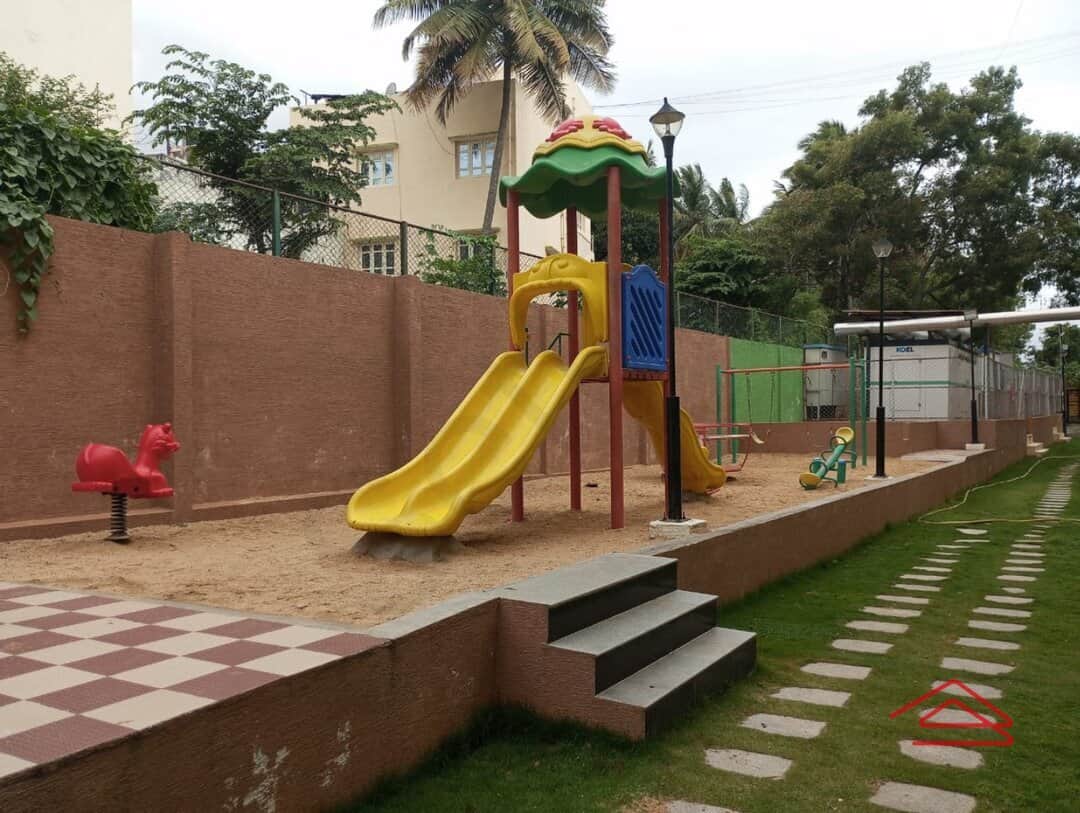 Project: KidsPlayArea