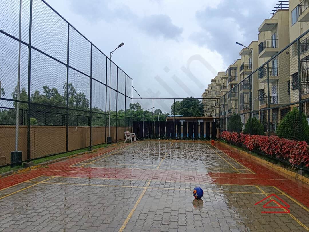 Project: BadmintonCourt