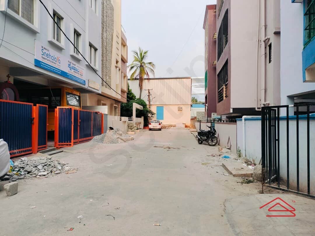 Project: ApproachRoad