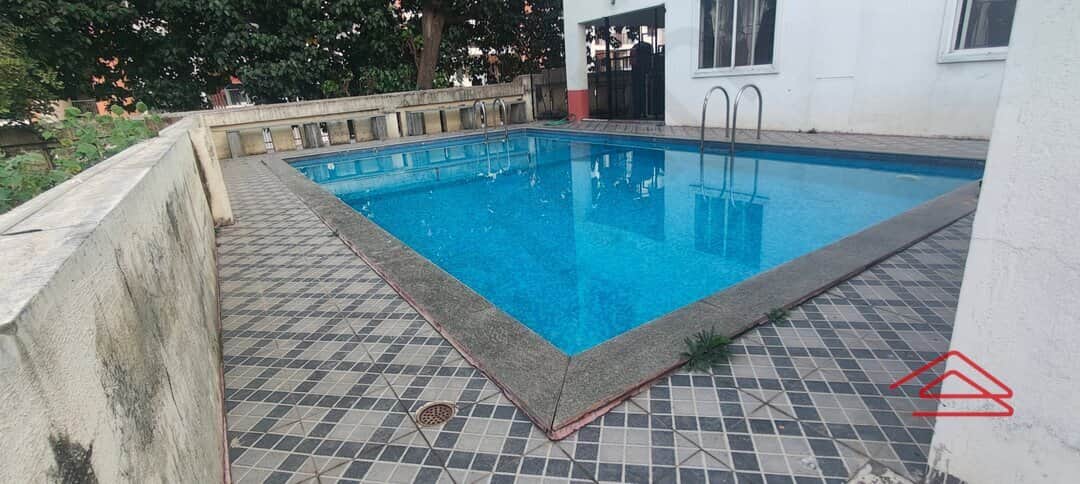 Project: SwimmingPool