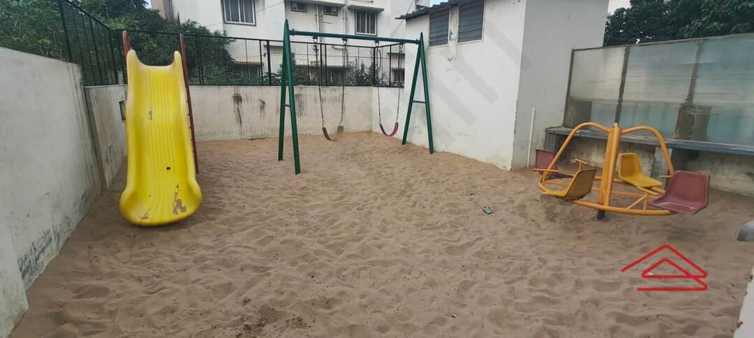 Project: KidsPlayArea