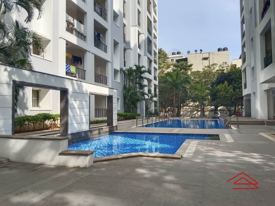 Project: SwimmingPool