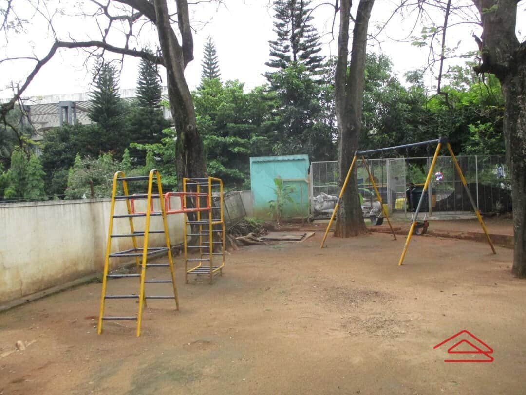 Project: KidsPlayArea