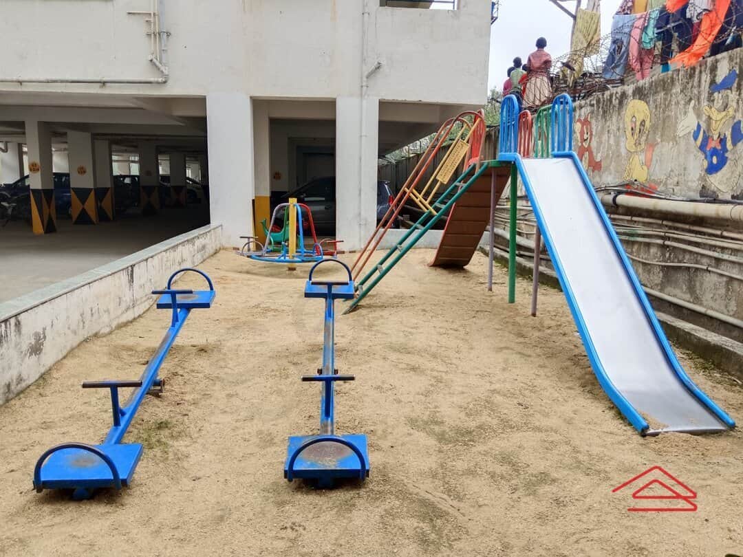 Project: KidsPlayArea