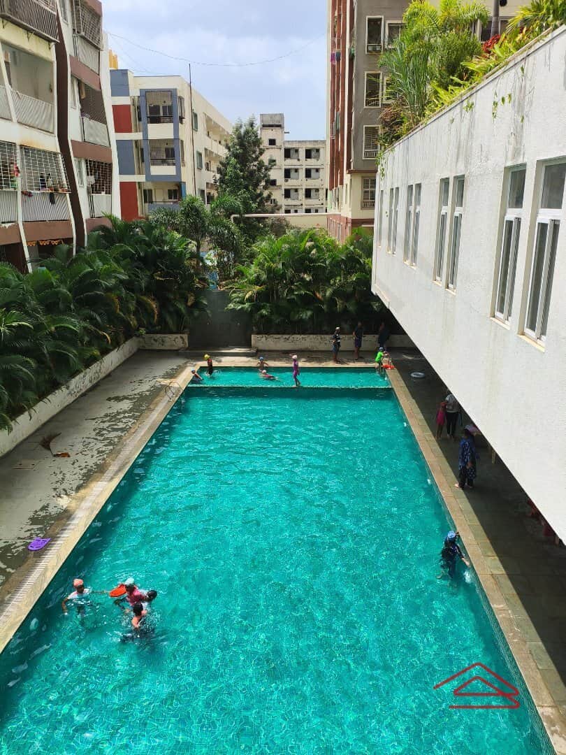 Project: SwimmingPool