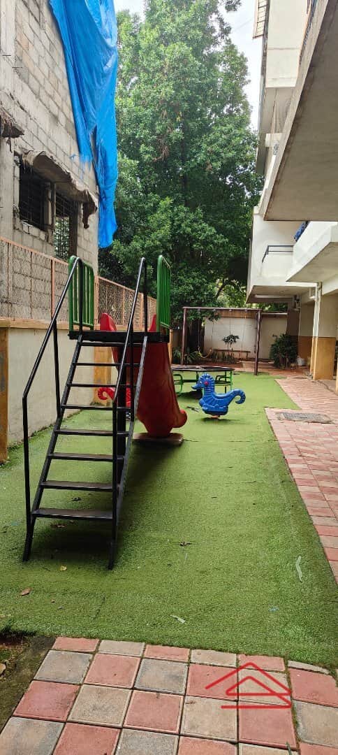 Project: KidsPlayArea