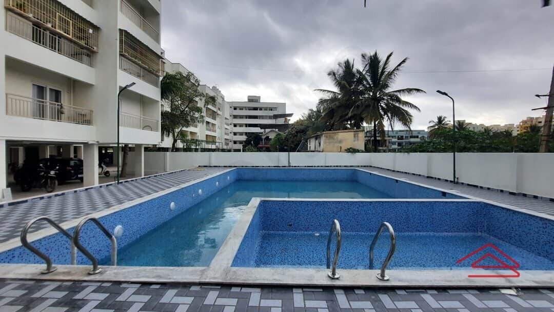 Project: SwimmingPool