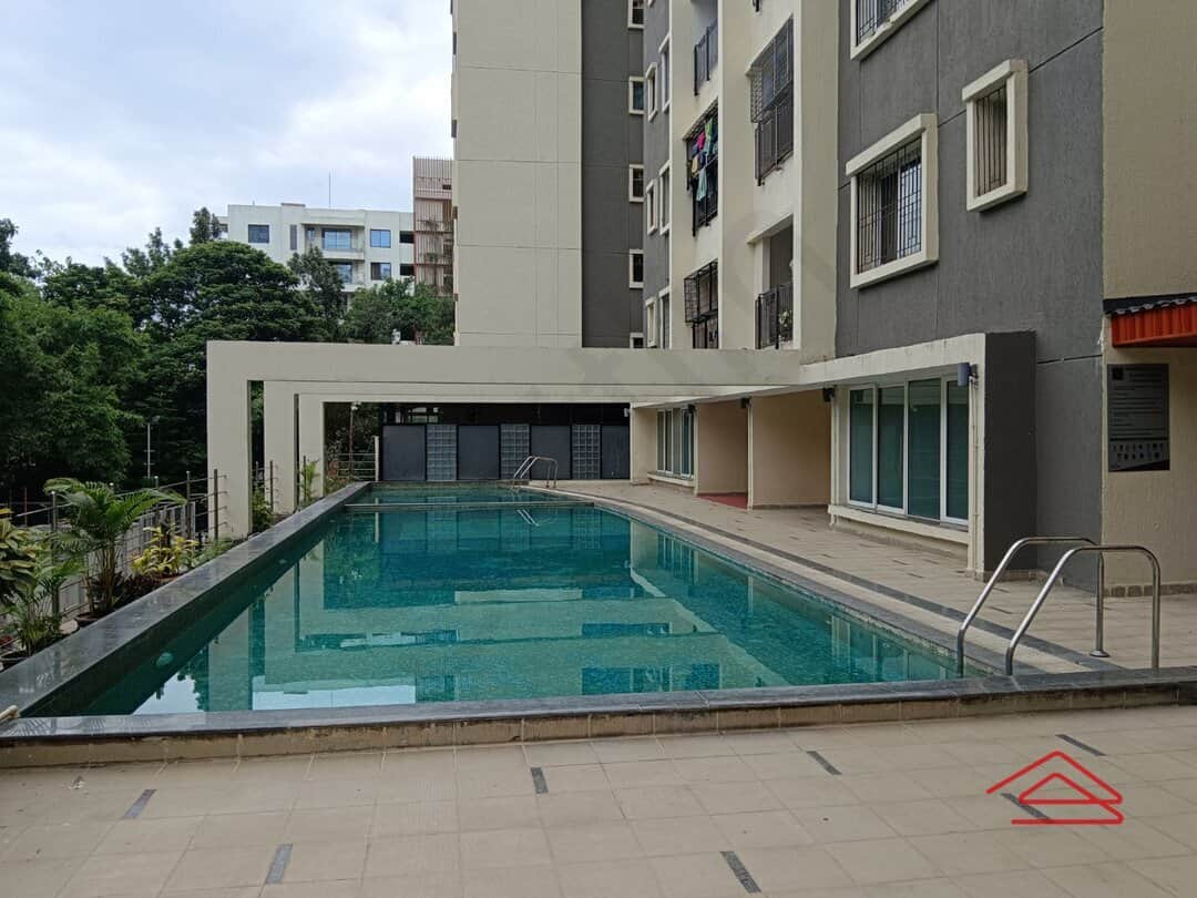 Project: SwimmingPool