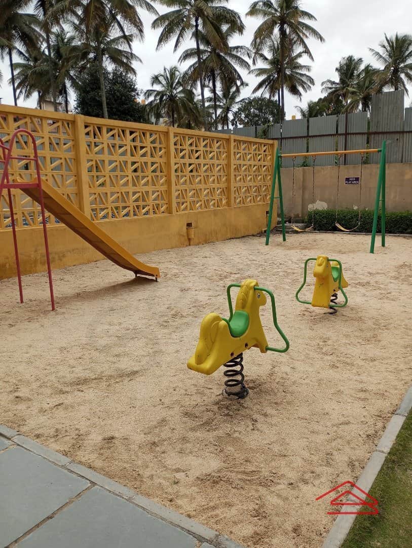 Project: KidsPlayArea