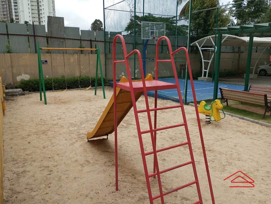 Project: KidsPlayArea