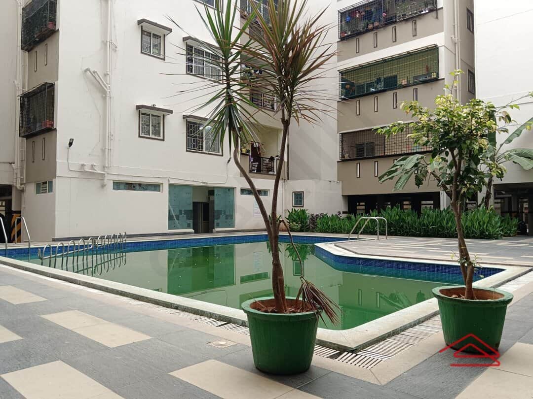 Project: SwimmingPool