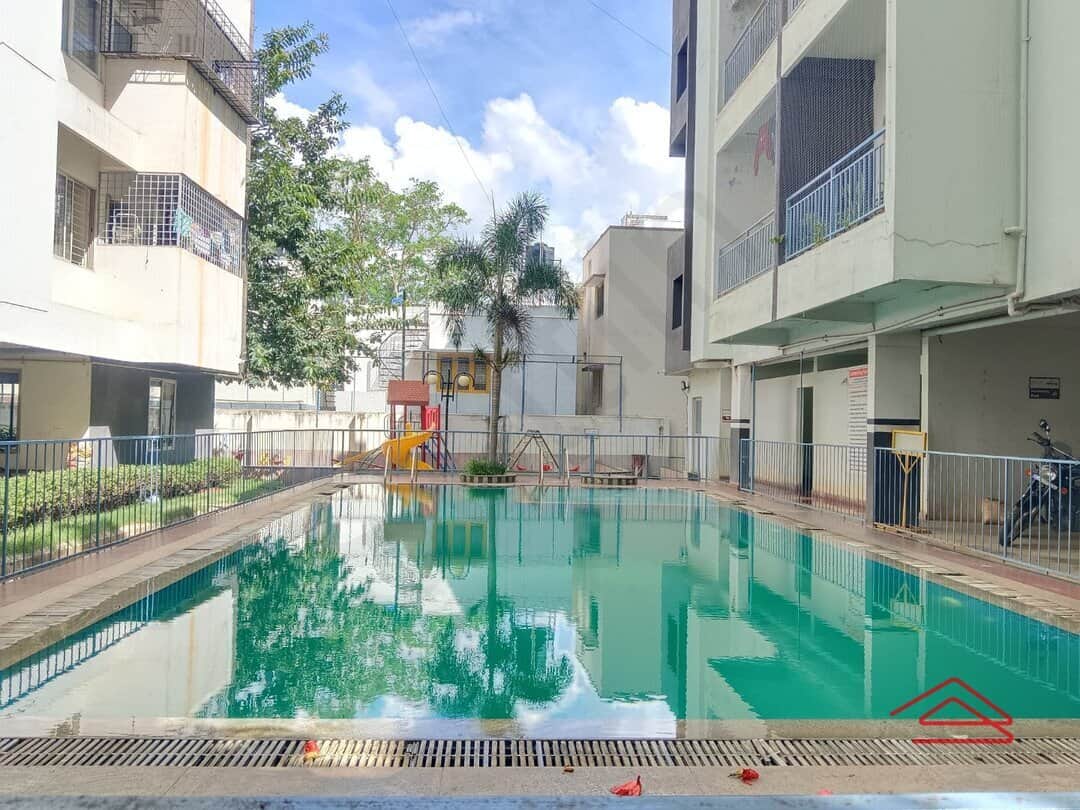 Project: SwimmingPool