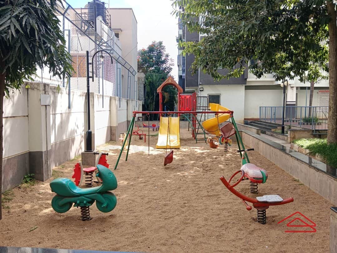 Project: KidsPlayArea