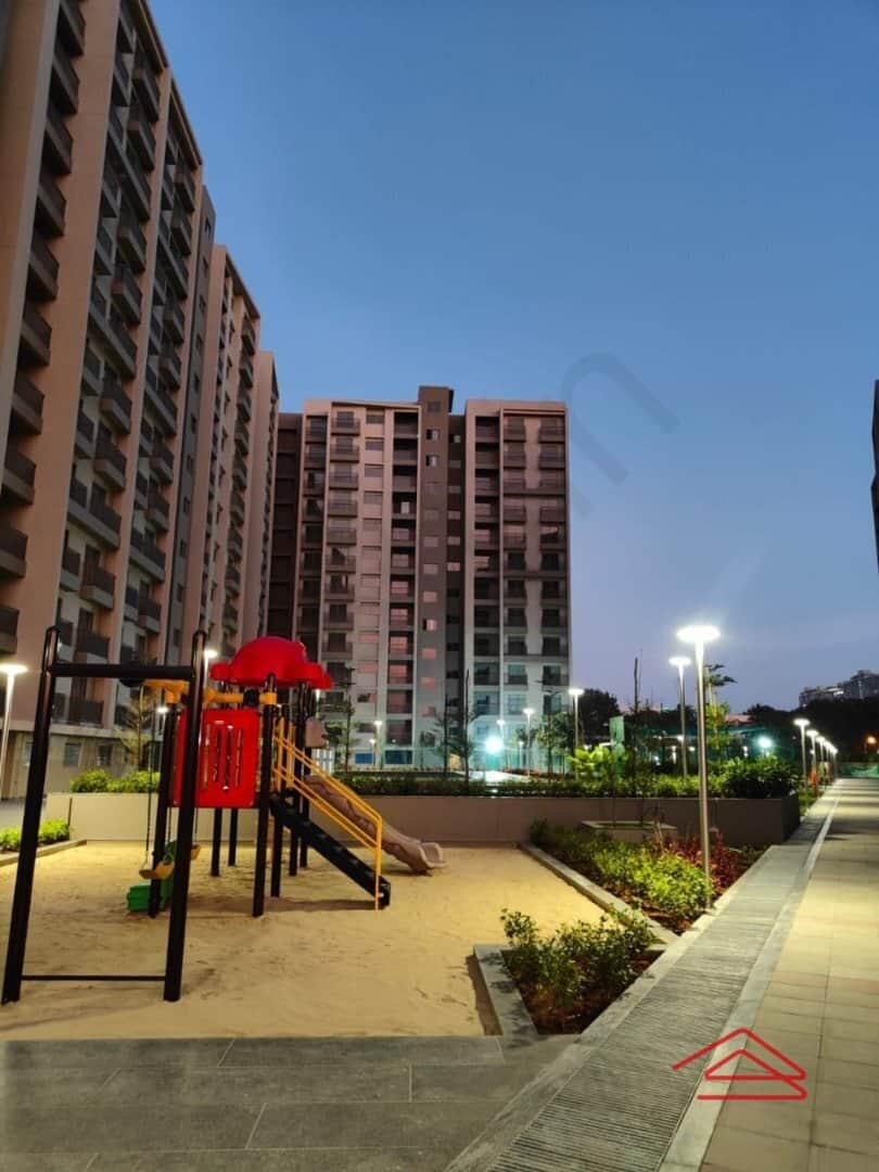 Project: KidsPlayArea