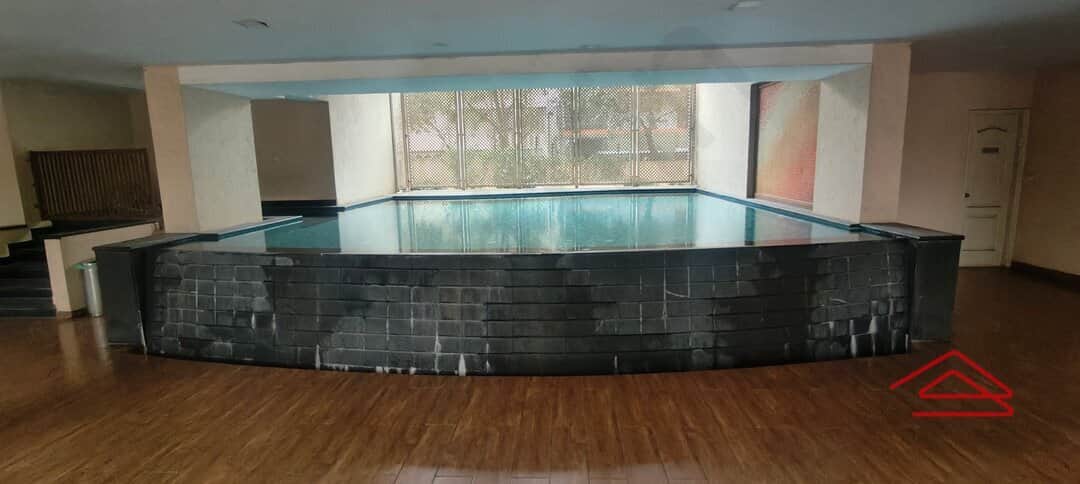 Project: SwimmingPool