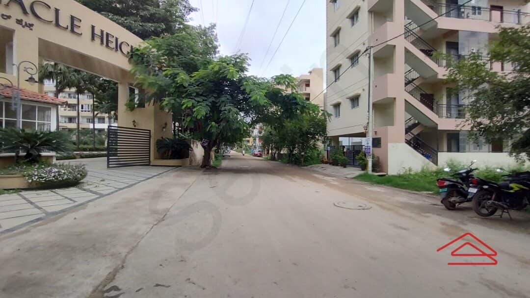 Project: ApproachRoad