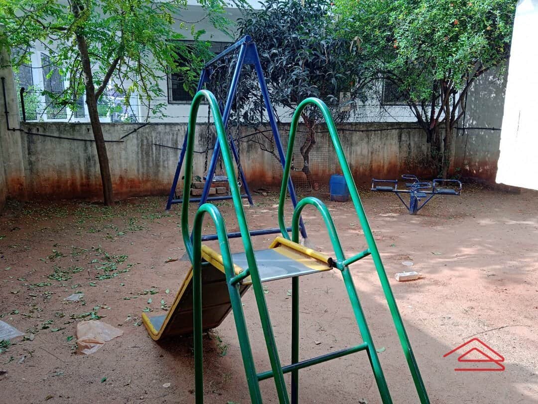 Project: KidsPlayArea