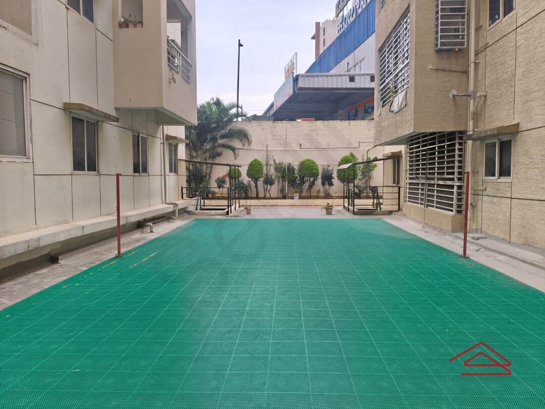 Project: BadmintonCourt