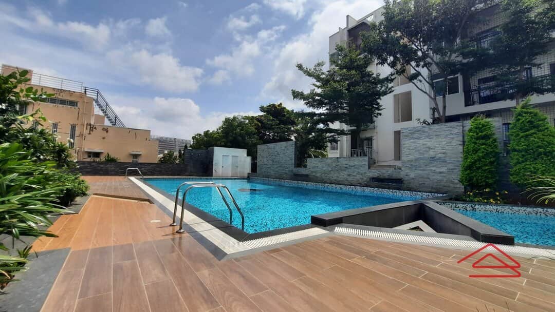 Project: SwimmingPool