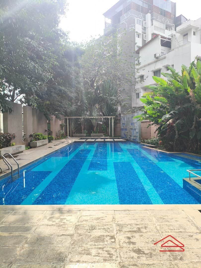 Project: SwimmingPool