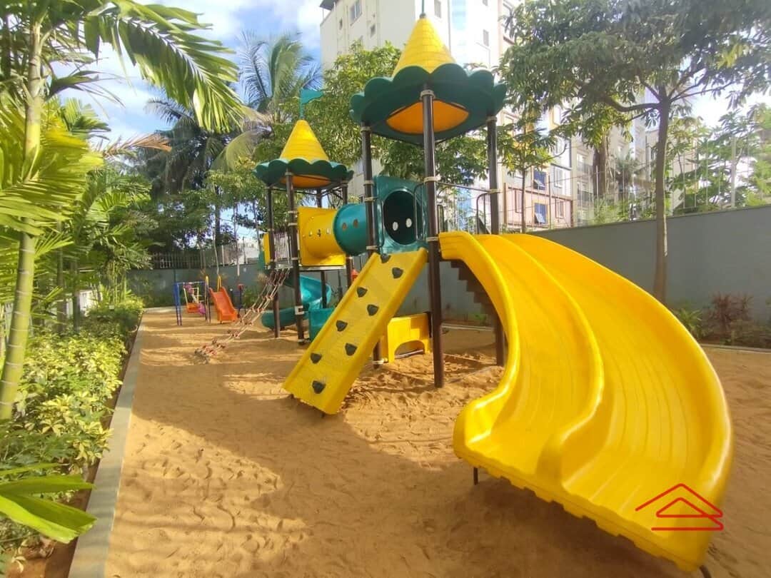 Project: KidsPlayArea