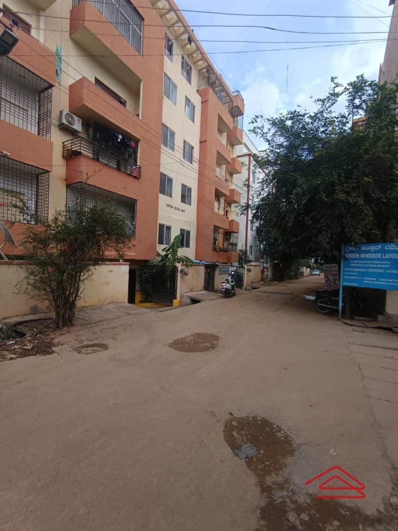 Project: ApproachRoad