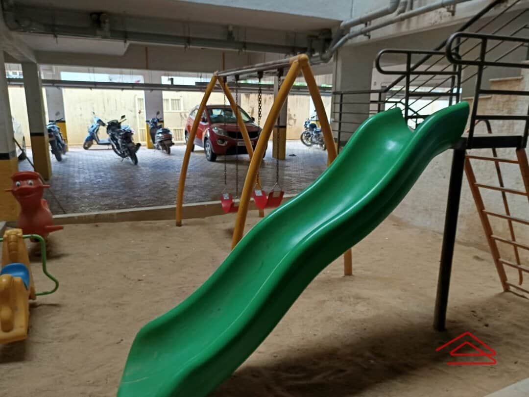 Project: KidsPlayArea