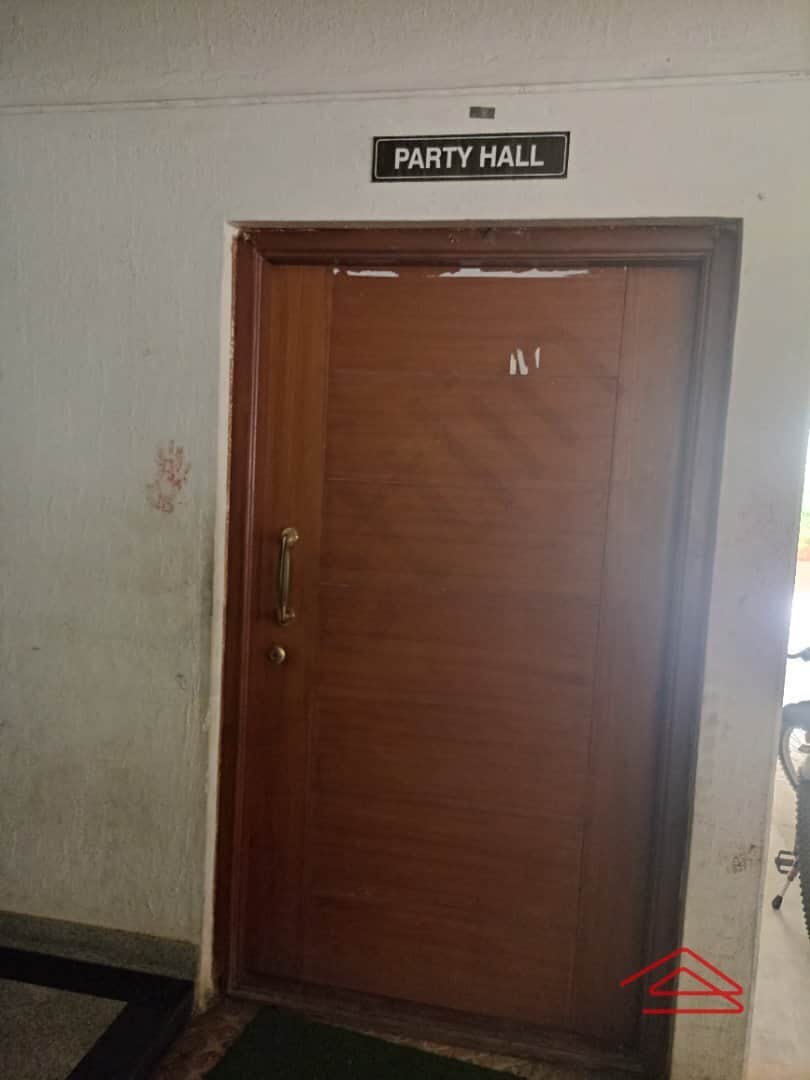 Project: PartyHall