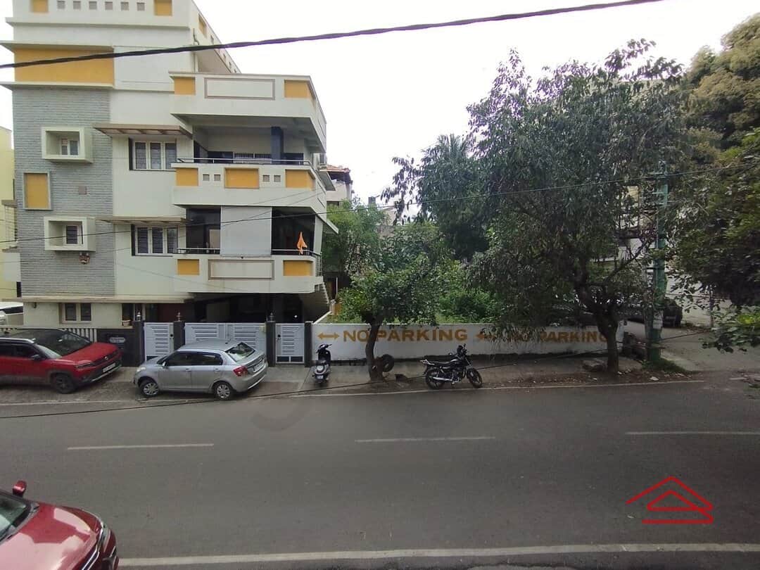 Sub Unit : balconies 1