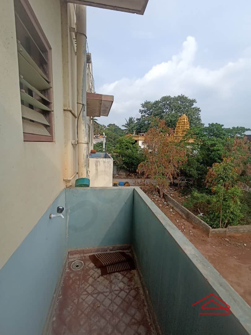 Sub Unit : balconies 2