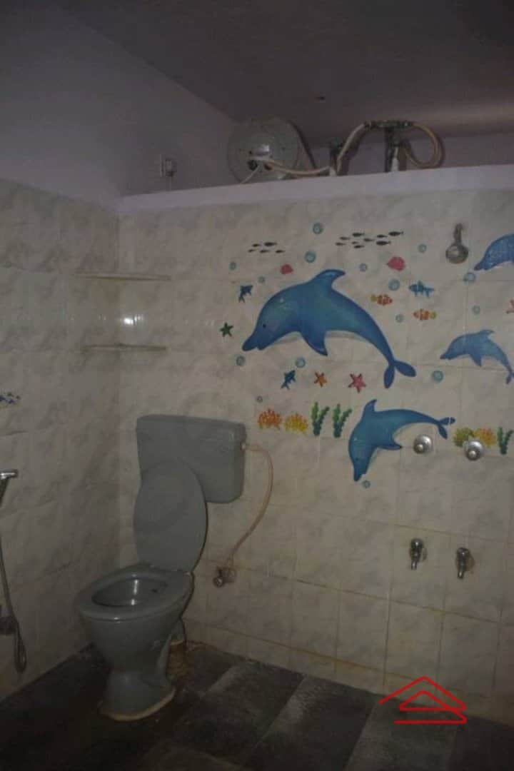 Bathroom 2