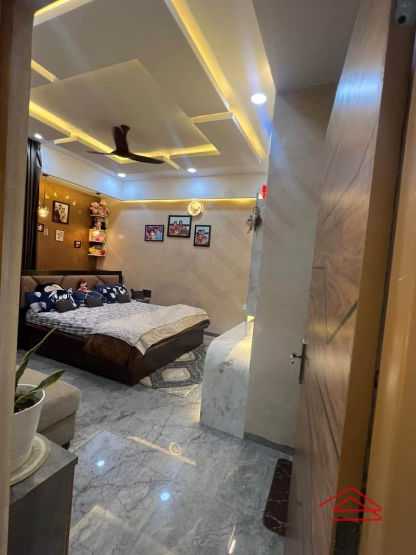 Sub Unit : bedrooms 4