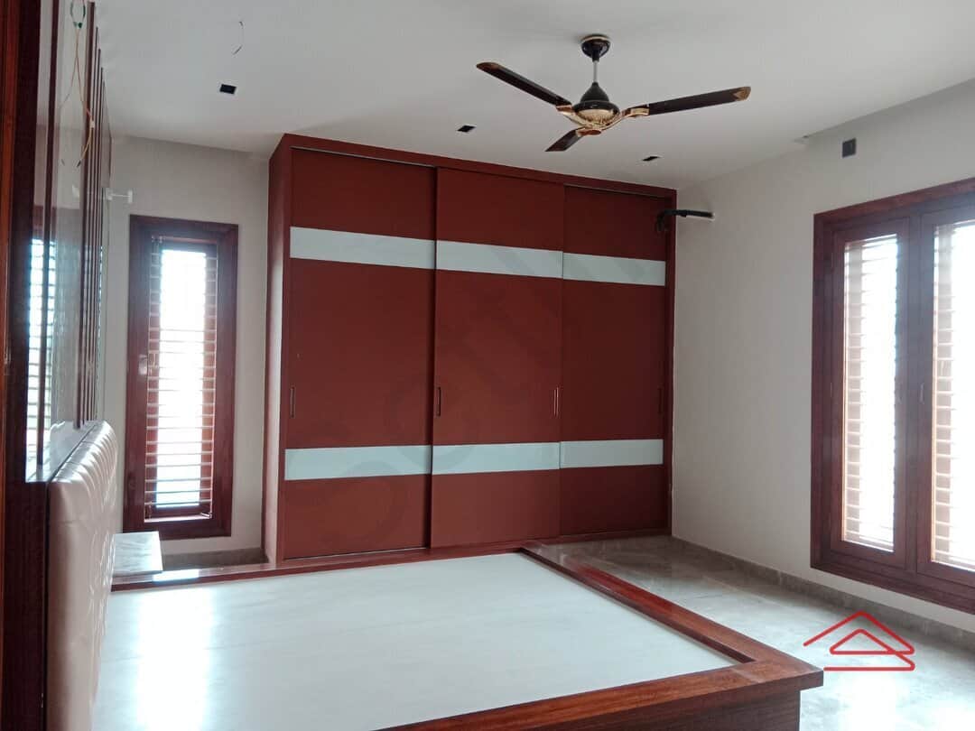 Sub Unit : bedrooms 2