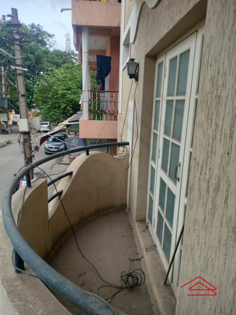 Sub Unit : balconies 1