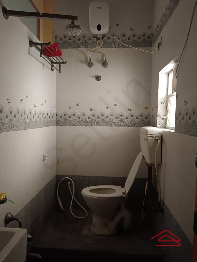 bathroom 5