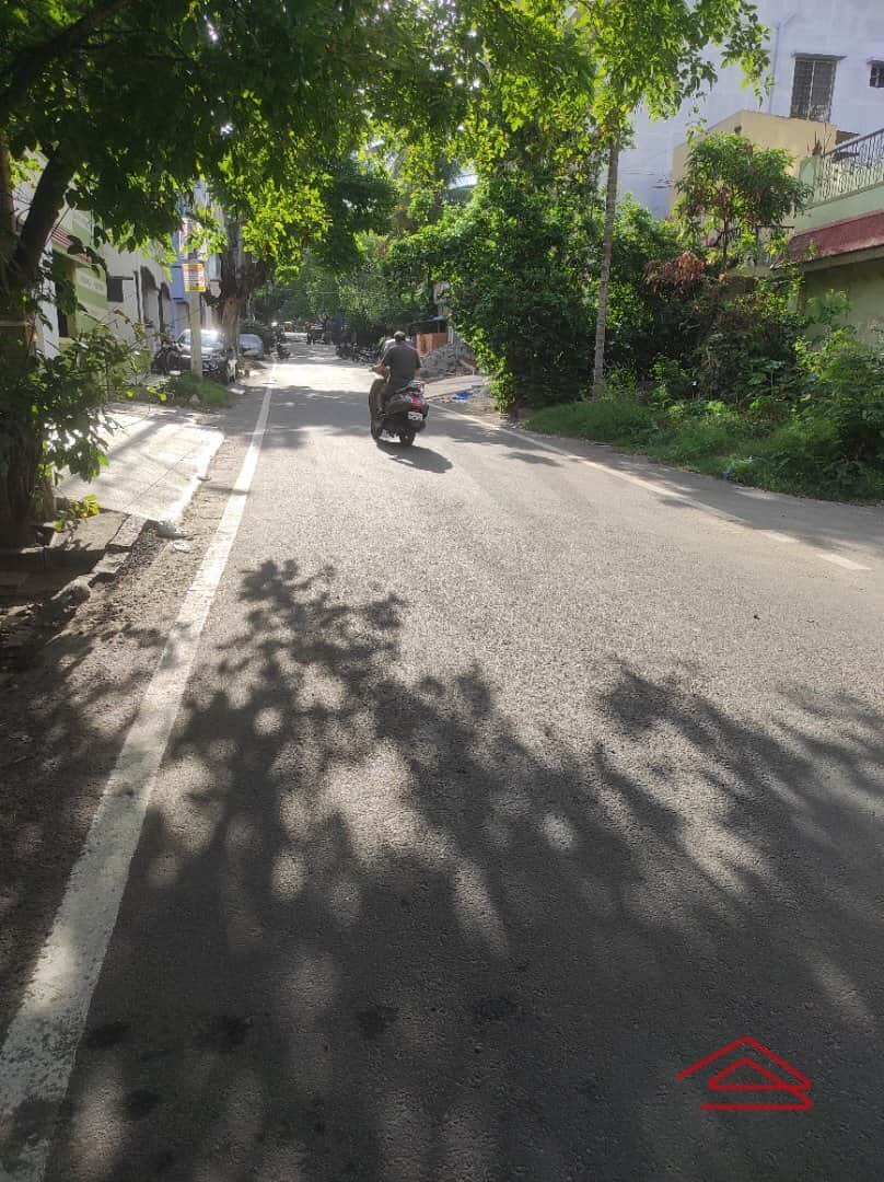 Unit:  Approach Road