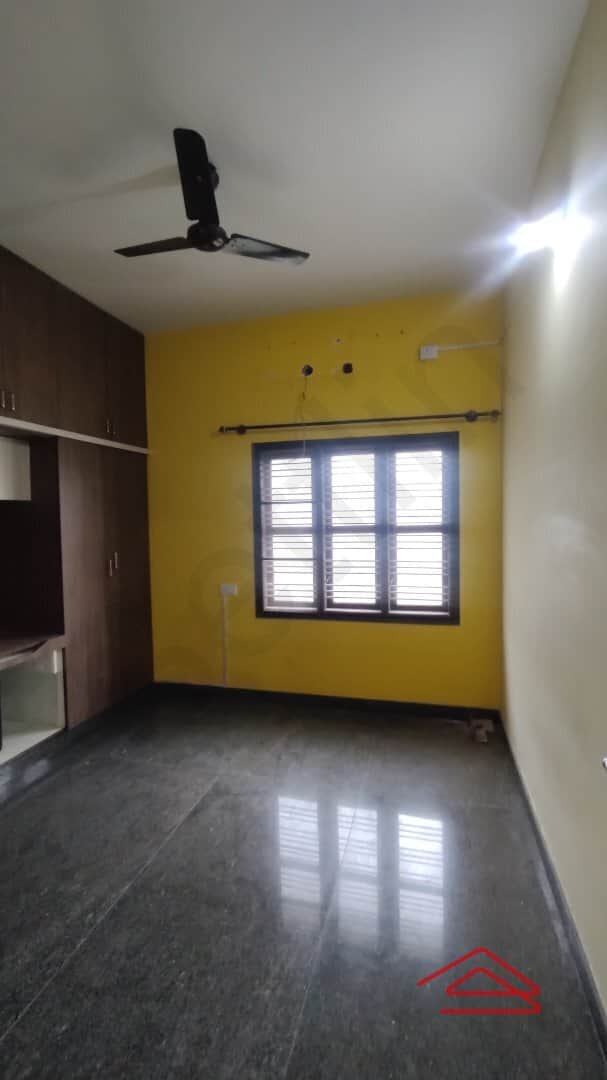 Sub Unit : bedrooms 1