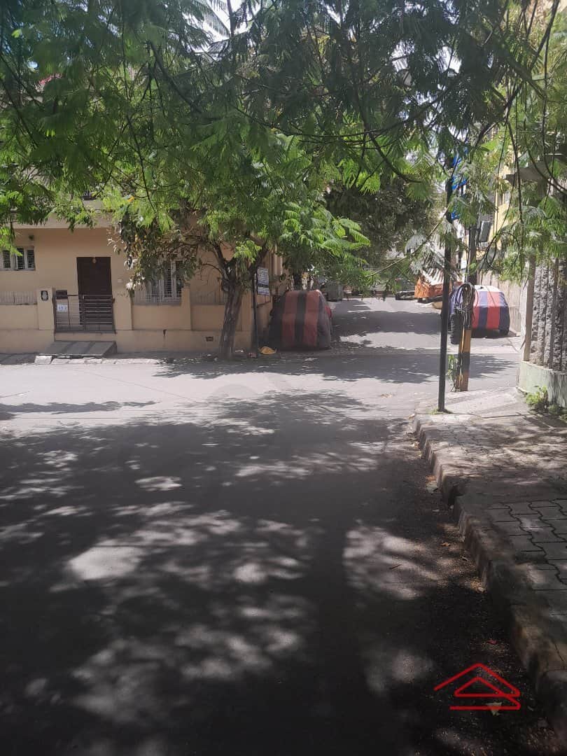 Unit:  Approach Road