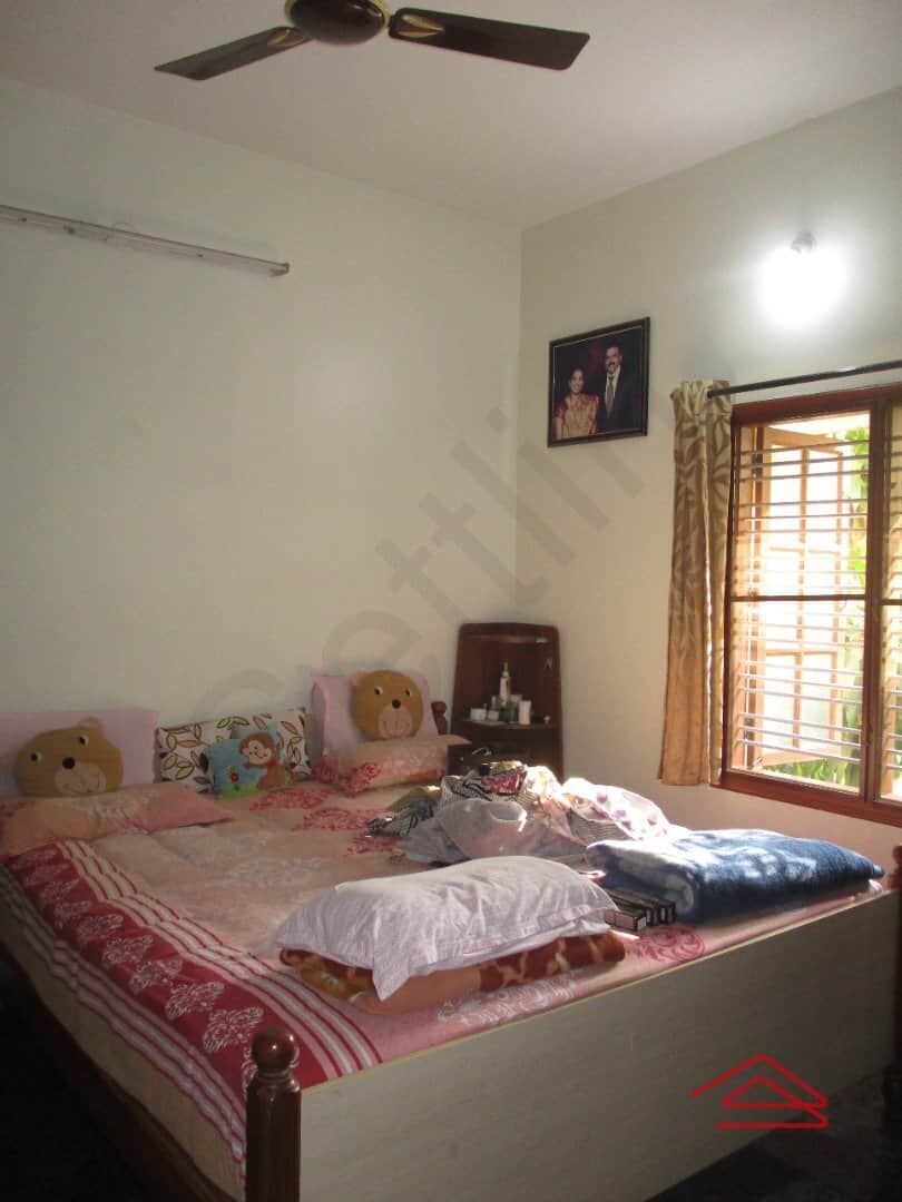 bedrooms-eWfA.jpg