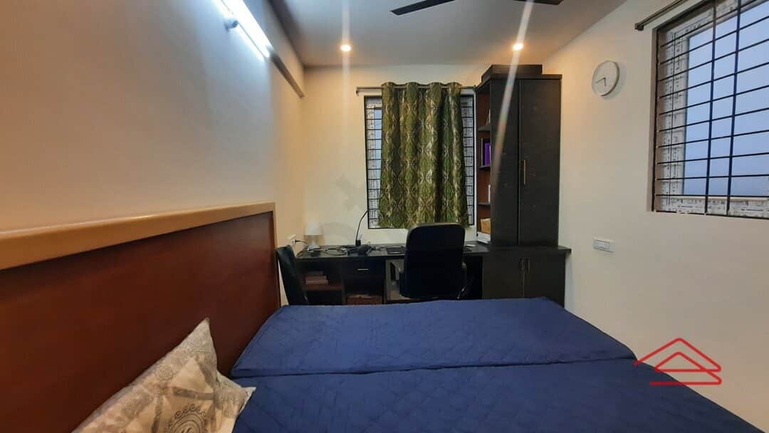 Sub Unit : bedrooms 4