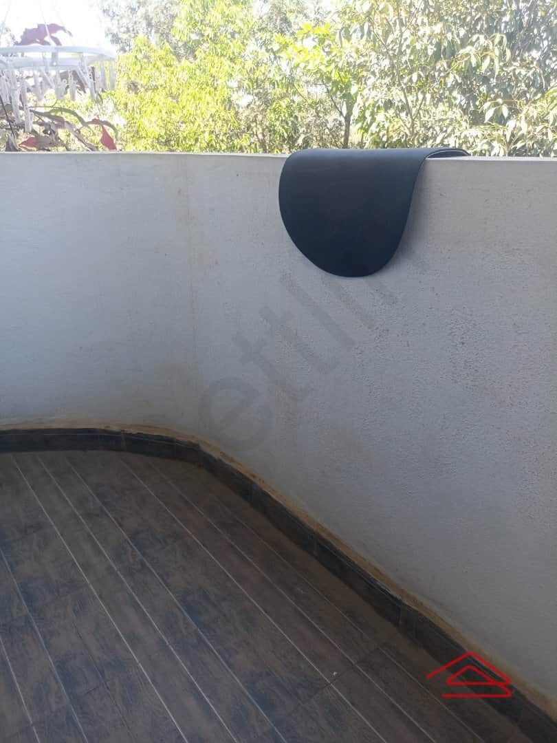 Balcony 2