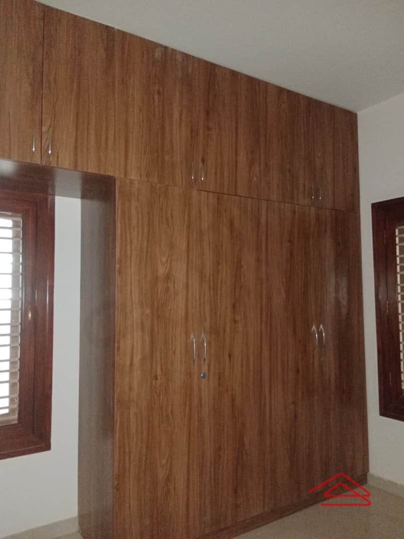 Sub Unit : bedrooms 1