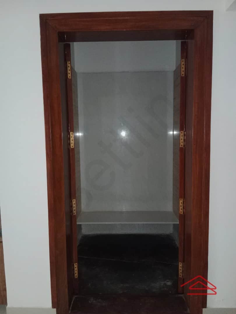 Sub Unit : poojaRooms 1