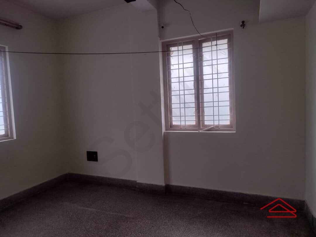 Sub Unit : bedrooms 4