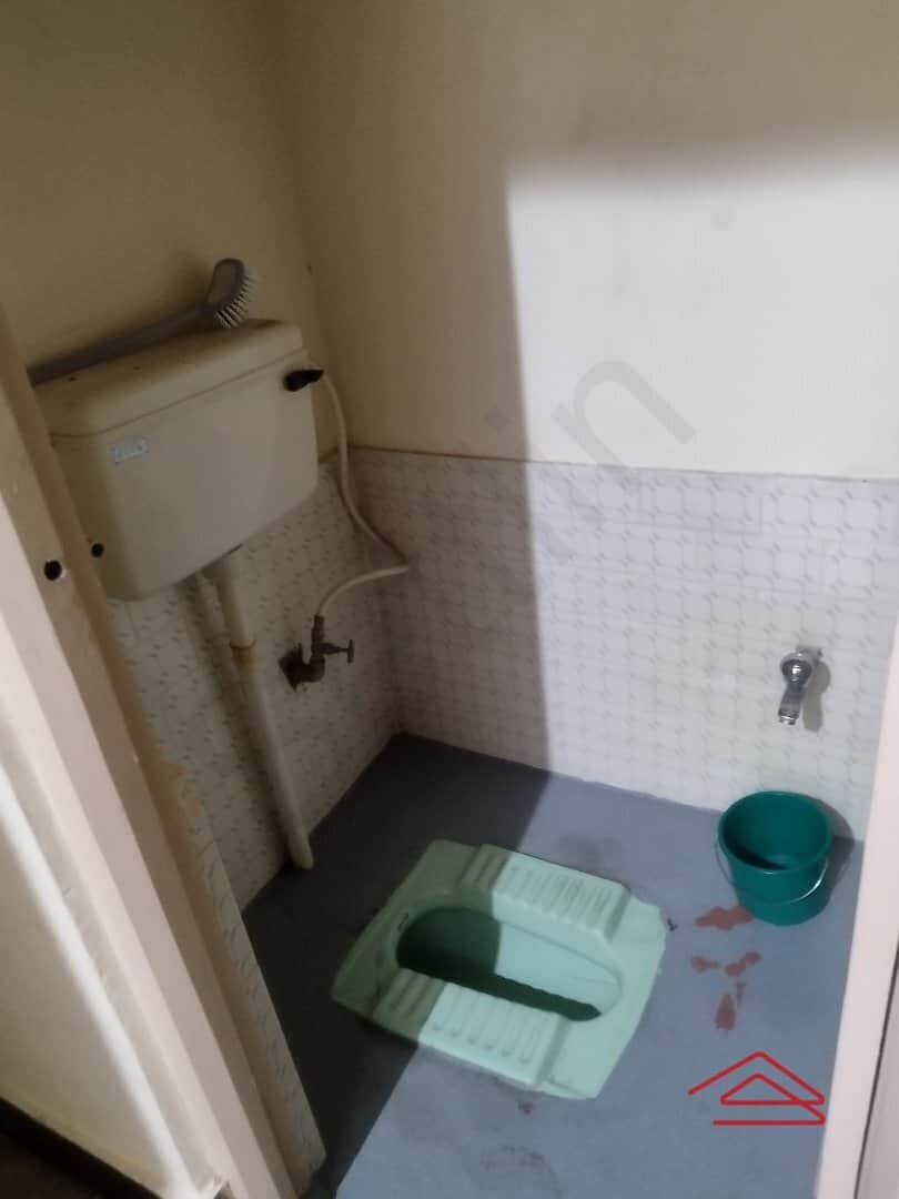 Sub Unit : bathrooms 2