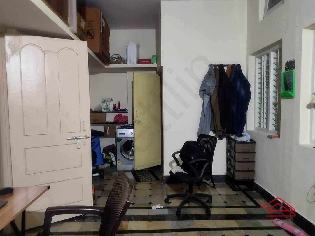 Sub Unit : bedrooms 1