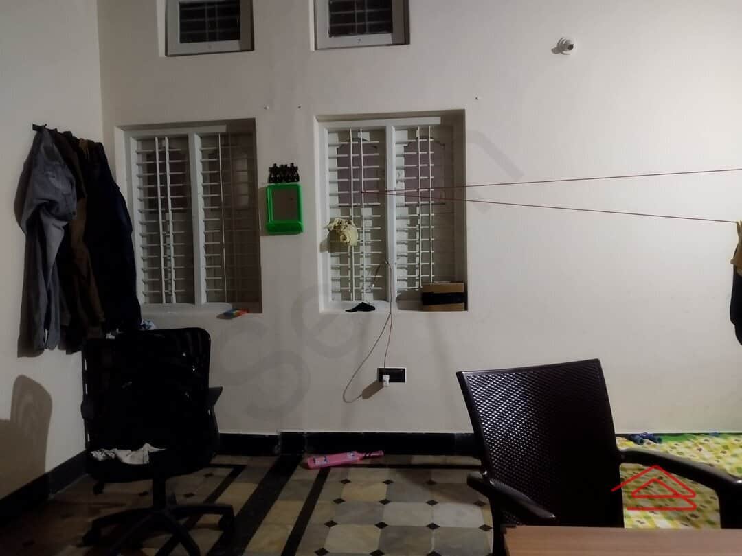 Sub Unit : bedrooms 1